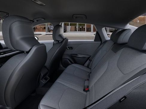 Certified 2025 Kia K4 FWD image 18