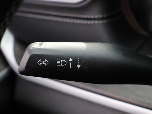 New 2025 Jeep Grand Cherokee Limited image 36