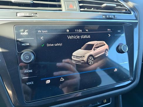 Used 2021 Volkswagen Tiguan SEL Premium R-Line image 21