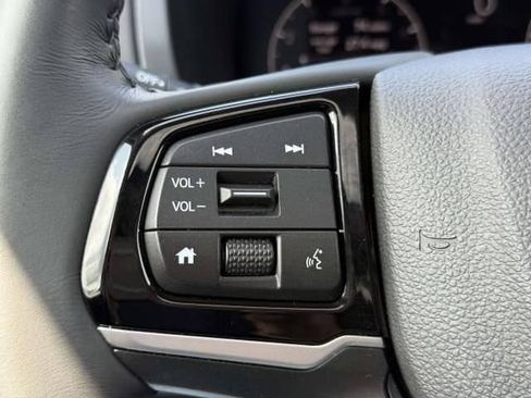 Used 2025 Honda Odyssey EX-L image 24