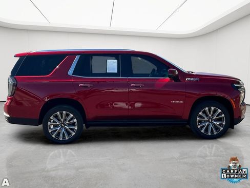 Used 2025 Chevrolet Tahoe High Country AWD/4WD image 6