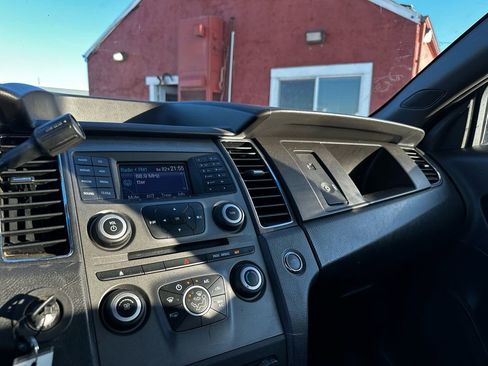 Used 2013 Ford Taurus Police Interceptor AWD image 35