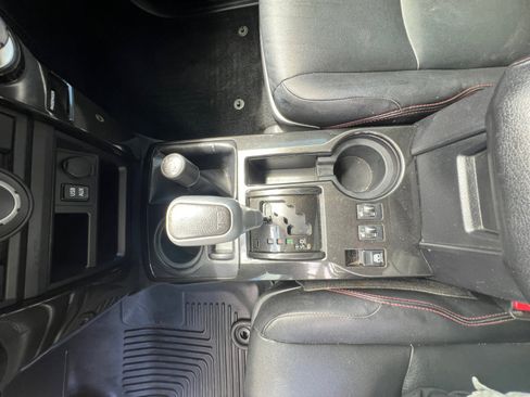 Used 2016 Toyota 4Runner TRD Pro AWD/4WD image 17