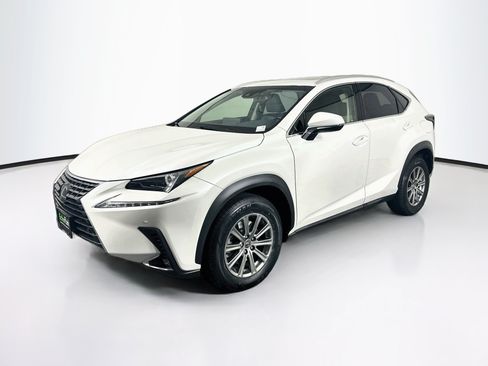 Used 2018 Lexus NX 300 FWD w/ Comfort Package image 3