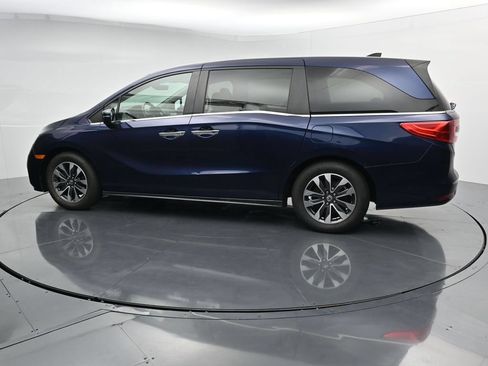 Used 2024 Honda Odyssey EX-L image 5