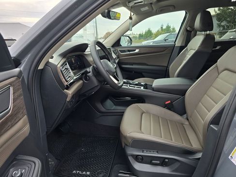 New 2026 Volkswagen Atlas SEL image 20
