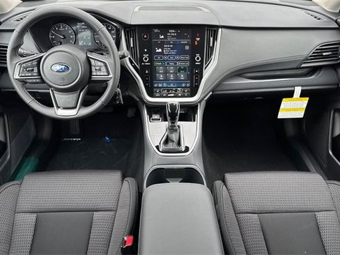 Used 2025 Subaru Outback Premium image 10