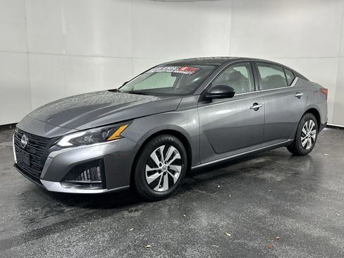 Certified 2024 Nissan Altima 2.5 S image 5