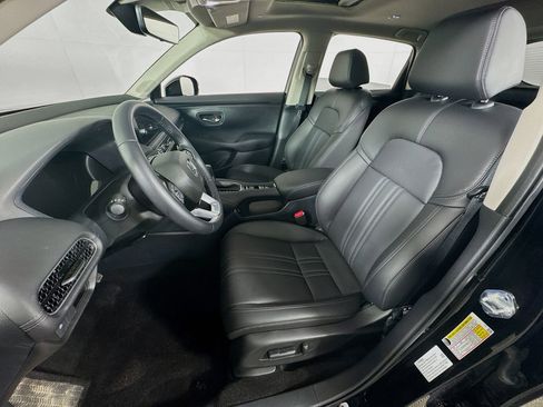 Certified 2026 Honda HR-V EX-L image 11