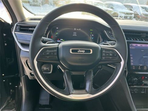 Used 2022 Jeep Grand Cherokee Limited 4xe w/ Luxury Tech Group II image 20