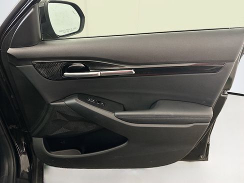 Used 2024 Kia Seltos S image 33