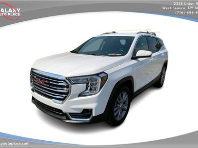 Used 2024 GMC Terrain SLT