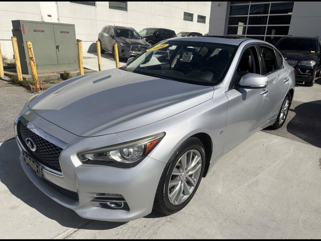 Used 2014 INFINITI Q50 Premium w/ Navigation Package AWD/4WD image 1