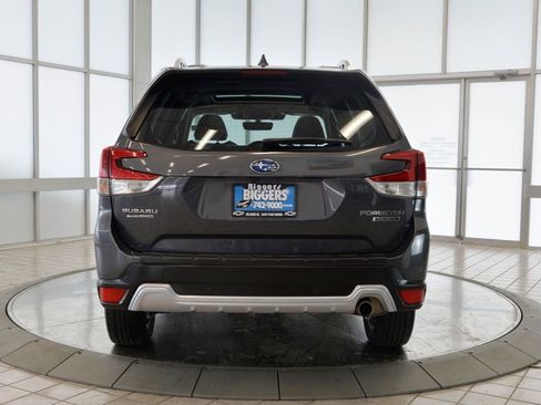 Used 2023 Subaru Forester Touring image 7