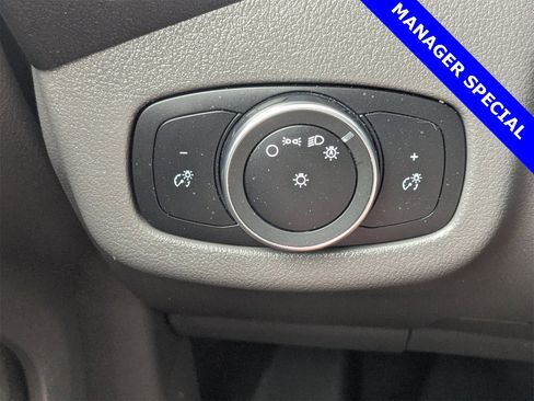 Used 2022 Ford Transit Connect XL image 25