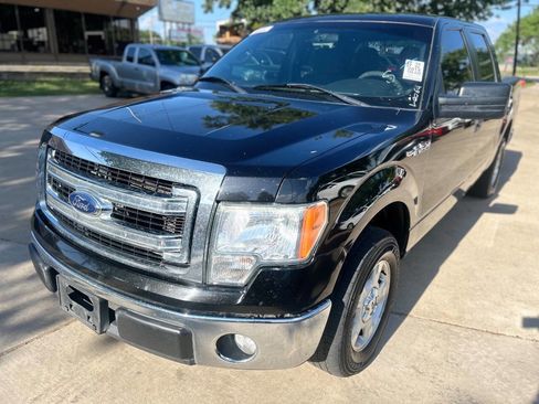 Used 2014 Ford F150 XLT RWD image 2