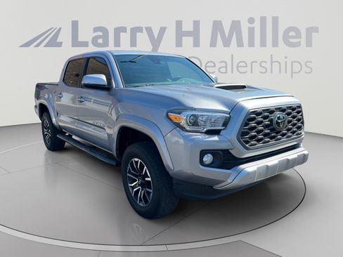 Used 2021 Toyota Tacoma TRD Sport w/ Technology Package AWD/4WD image 7