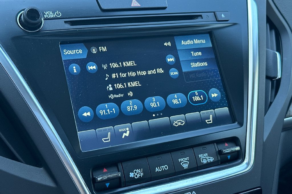 Used 2019 Acura MDX w/ Technology Package AWD/4WD image 18
