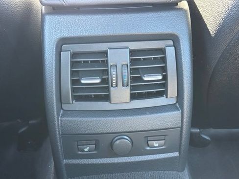 Used 2013 BMW 335i xDrive Sedan AWD/4WD image 33