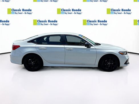Certified 2024 Honda Civic Sport image 9