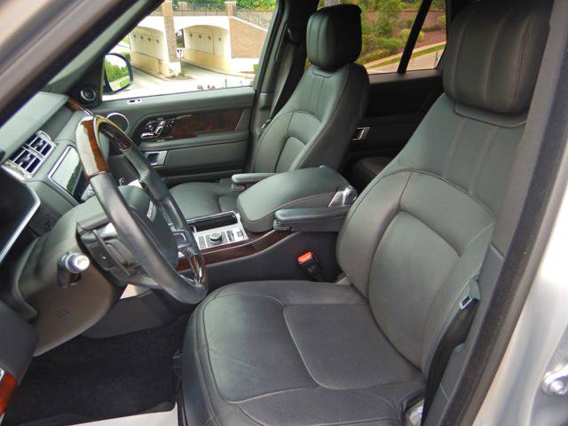 Used 2019 Land Rover Range Rover HSE AWD/4WD image 13