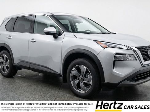 Used 2025 Nissan Rogue SV FWD image 1