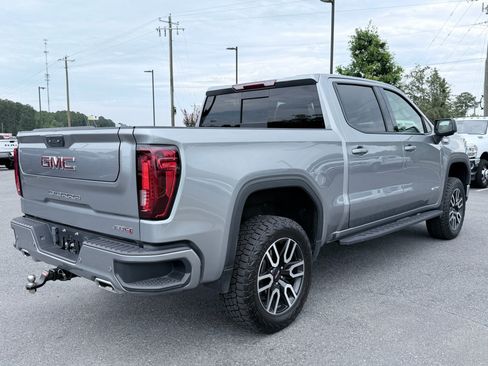 Used 2024 GMC Sierra 1500 AT4 w/ AT4 Premium Package AWD/4WD image 5