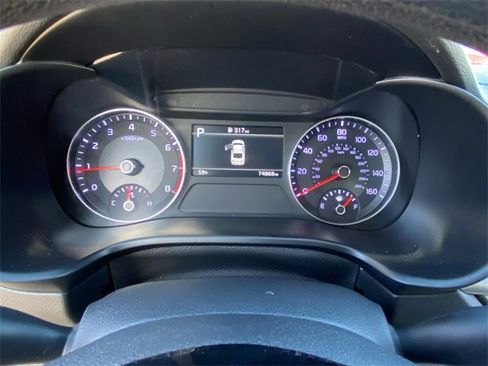 Used 2023 Kia Forte LXS w/ LXS Technology Package image 11