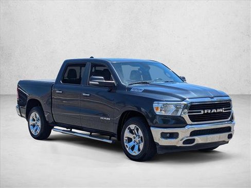 Used 2019 RAM 1500 Big Horn RWD image 3