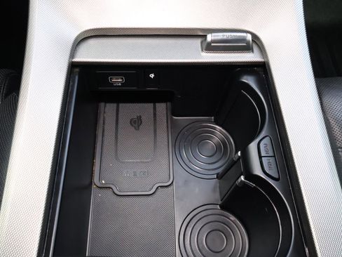 Used 2022 Hyundai Palisade Limited image 25