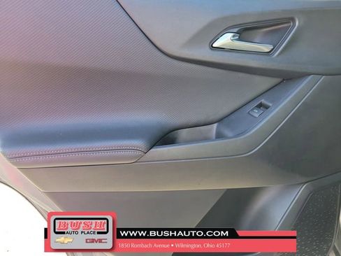 Used 2026 Chevrolet Equinox LT w/ Convenience Package II FWD image 16