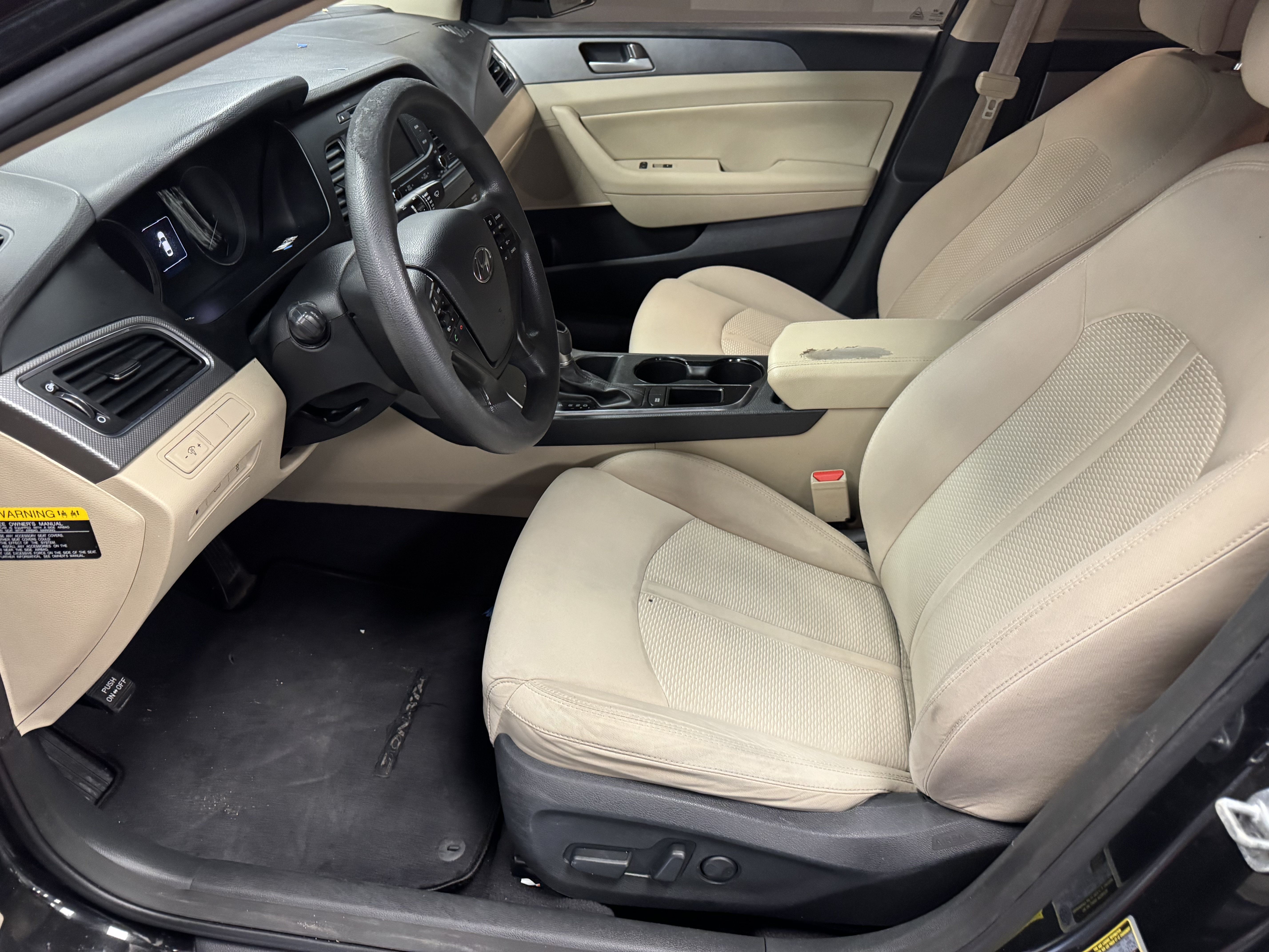 Used 2015 Hyundai Sonata SE w/ Option Group 09 FWD image 9