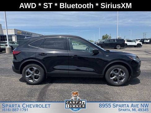 Used 2025 Ford Escape ST-Line AWD/4WD image 2