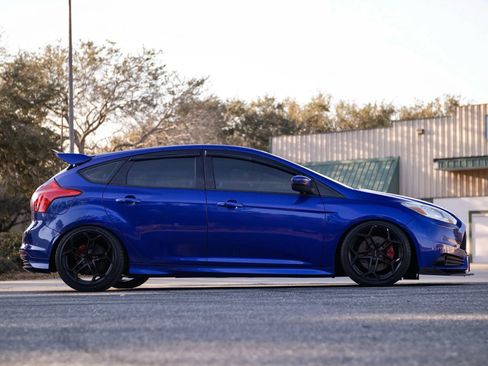 Used 2013 Ford Focus ST image 9