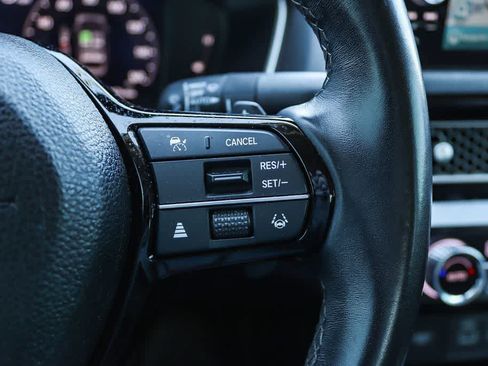 Used 2023 Honda Civic Touring image 24