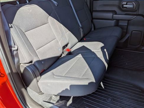 Used 2021 Chevrolet Silverado 2500 Custom w/ Custom Value Package image 31