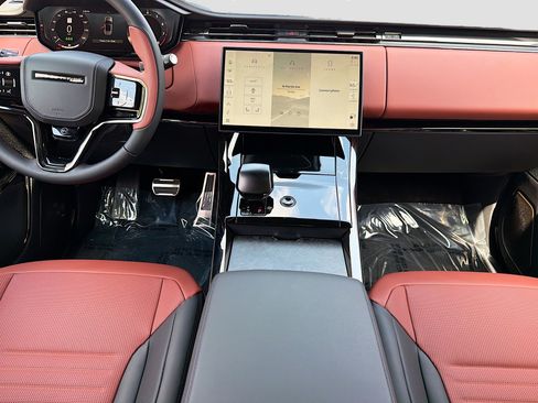 New 2026 Land Rover Range Rover Sport SV image 19
