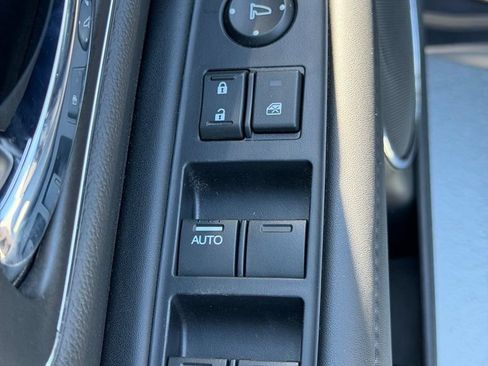 Used 2016 Honda HR-V EX-L image 18