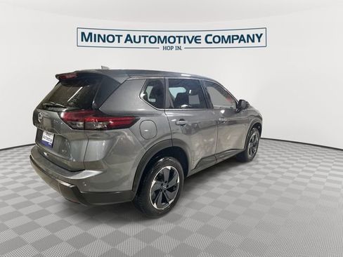Used 2025 Nissan Rogue SV AWD/4WD image 8