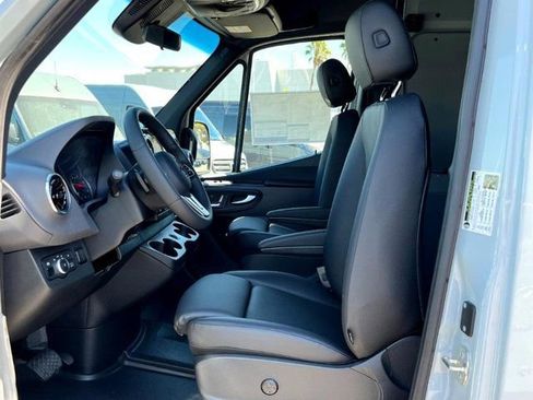New 2024 Mercedes-Benz Sprinter 144 Cargo image 19