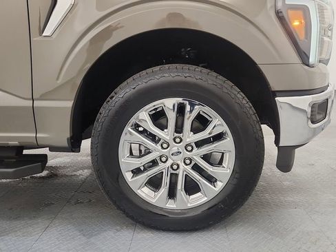 New 2025 Ford F150 Lariat w/ Equipment Group 502A High image 30