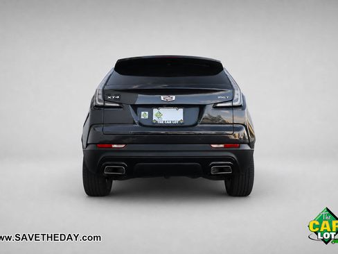 Used 2022 Cadillac XT4 Sport FWD image 7