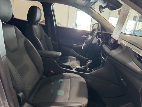 Used 2024 Buick Encore GX Preferred w/ Comfort Package image 37