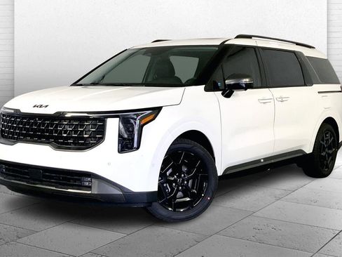 New 2025 Kia Carnival SX Prestige image 2