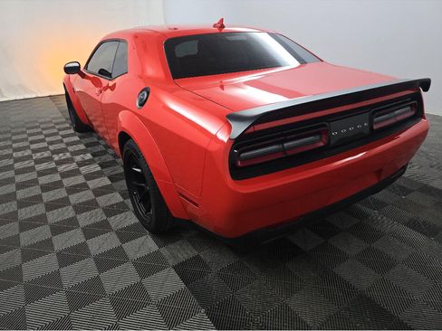 Used 2023 Dodge Challenger SRT Hellcat RWD image 4