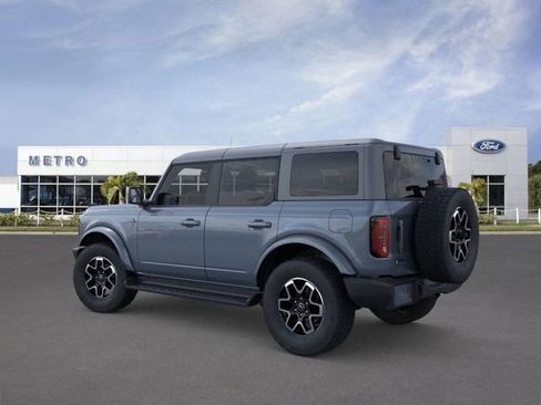 New 2025 Ford Bronco Outer Banks image 4