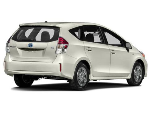 Used 2015 Toyota Prius V Four FWD image 3