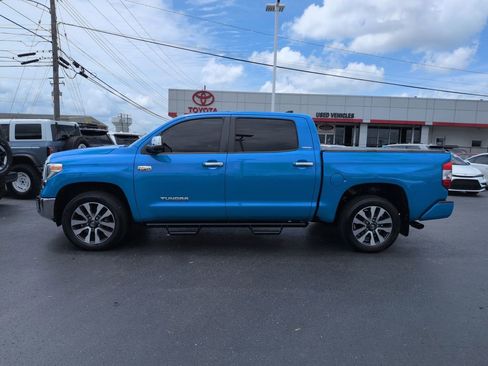 Used 2020 Toyota Tundra Limited w/ Limited Premium Package AWD/4WD image 2
