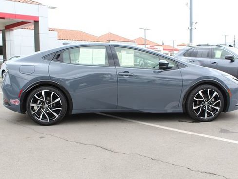 Certified 2023 Toyota Prius Prime FWD image 18
