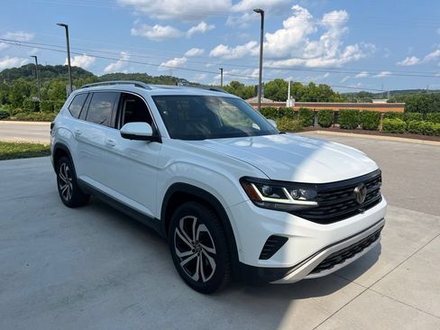 Used 2021 Volkswagen Atlas SEL Premium AWD/4WD image 32